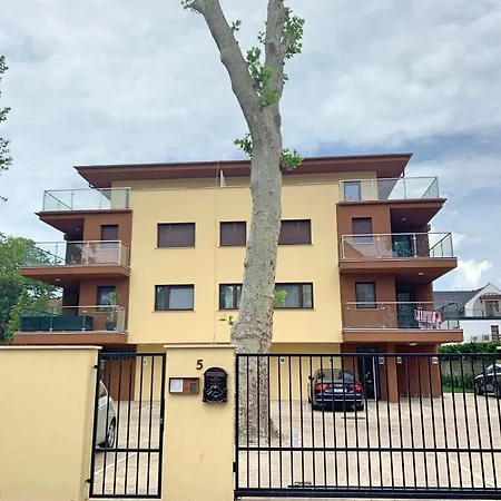 Ah-corso Wellness Апартаменты *