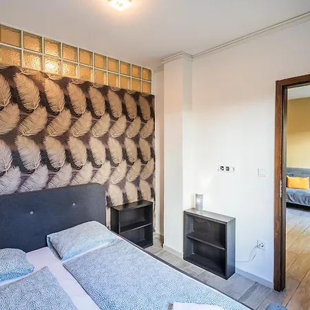Ah-corso Wellness Апартаменты Шиофок